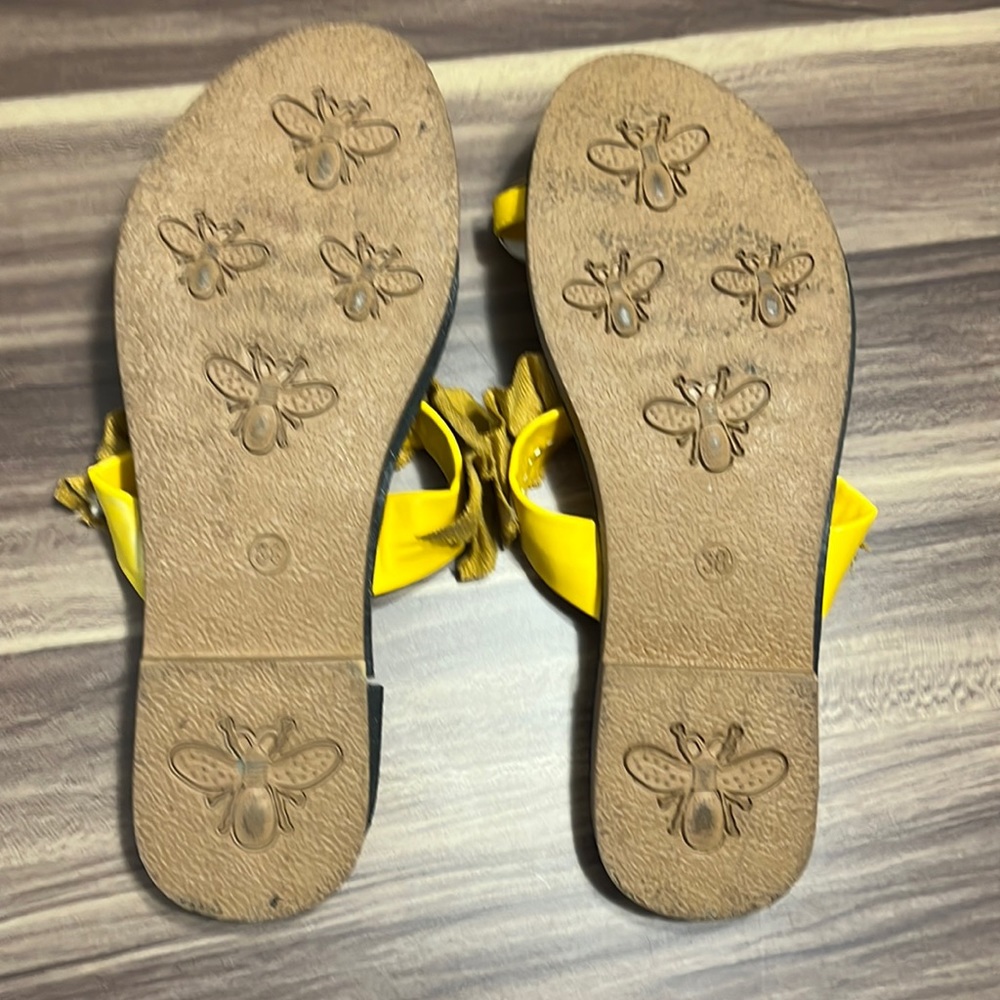 Yellow pineapple sandals - Picture 8 of 12